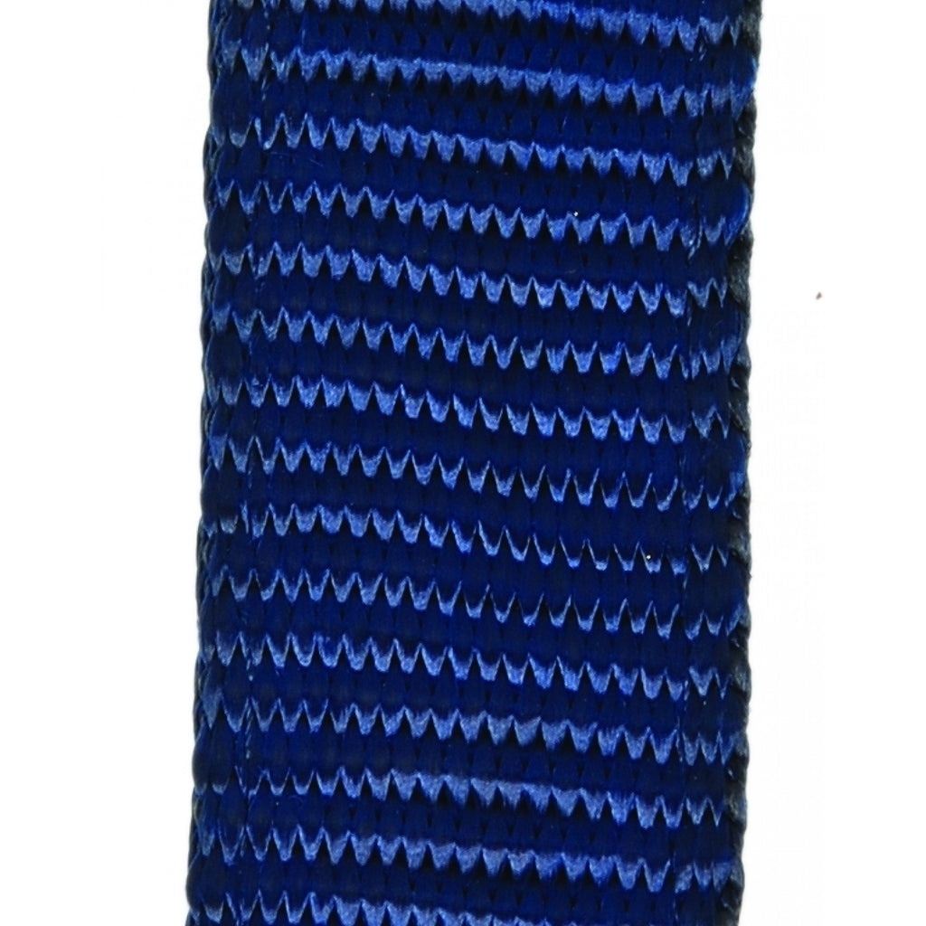 Licou en nylon ultra doux de la marque Cavalier, visible en image, montrant la matière douce et la boucle de fixation.