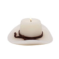 Chandelles en forme de chapeaux de cowboy, accessoires western de la marque ES Sellerie Western, décor rustique et original.