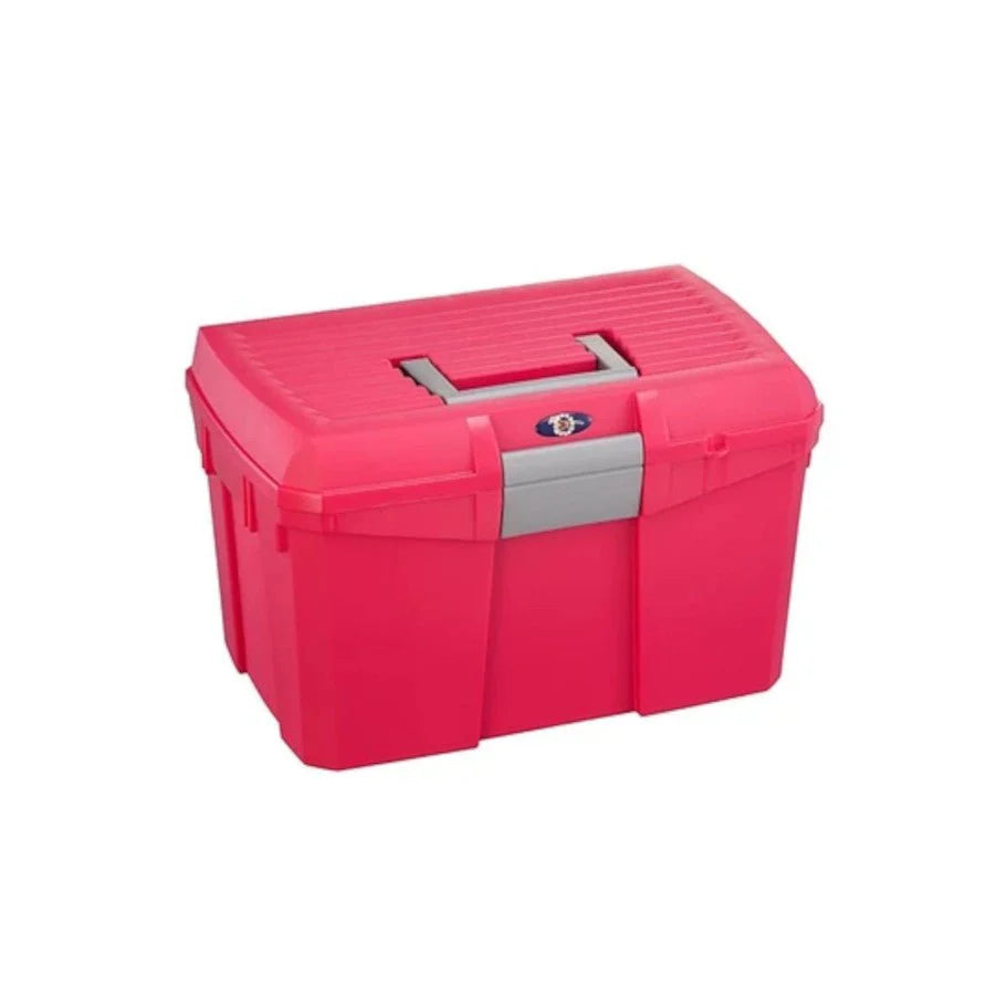 Boîte de pansage ProTack médium rose de Centurion Supply, accessoires pour soins équins, avec brosses et outils de toilettage.