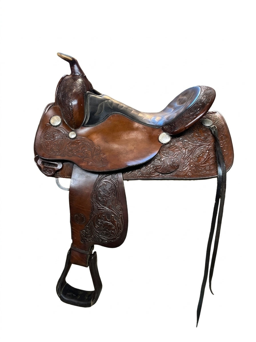 Selle western usagée Circle Y en cuir, vue de profil naturel, par ES Sellerie Western