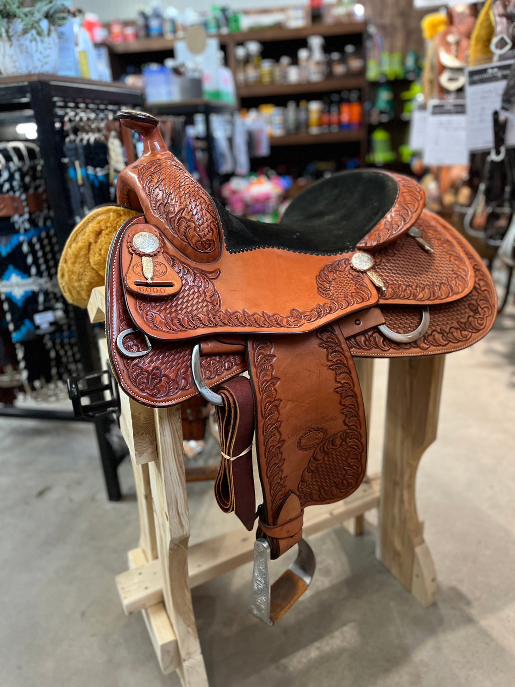 Selle western de reining Billy Cook Classic, équipement pour cheval, avec fixation en cuir et matelassure confortable.