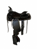 Selle western de randonnée ES Sellerie Western, équipement pour cheval, vue de face avec cuir brun et garnitures décoratives.