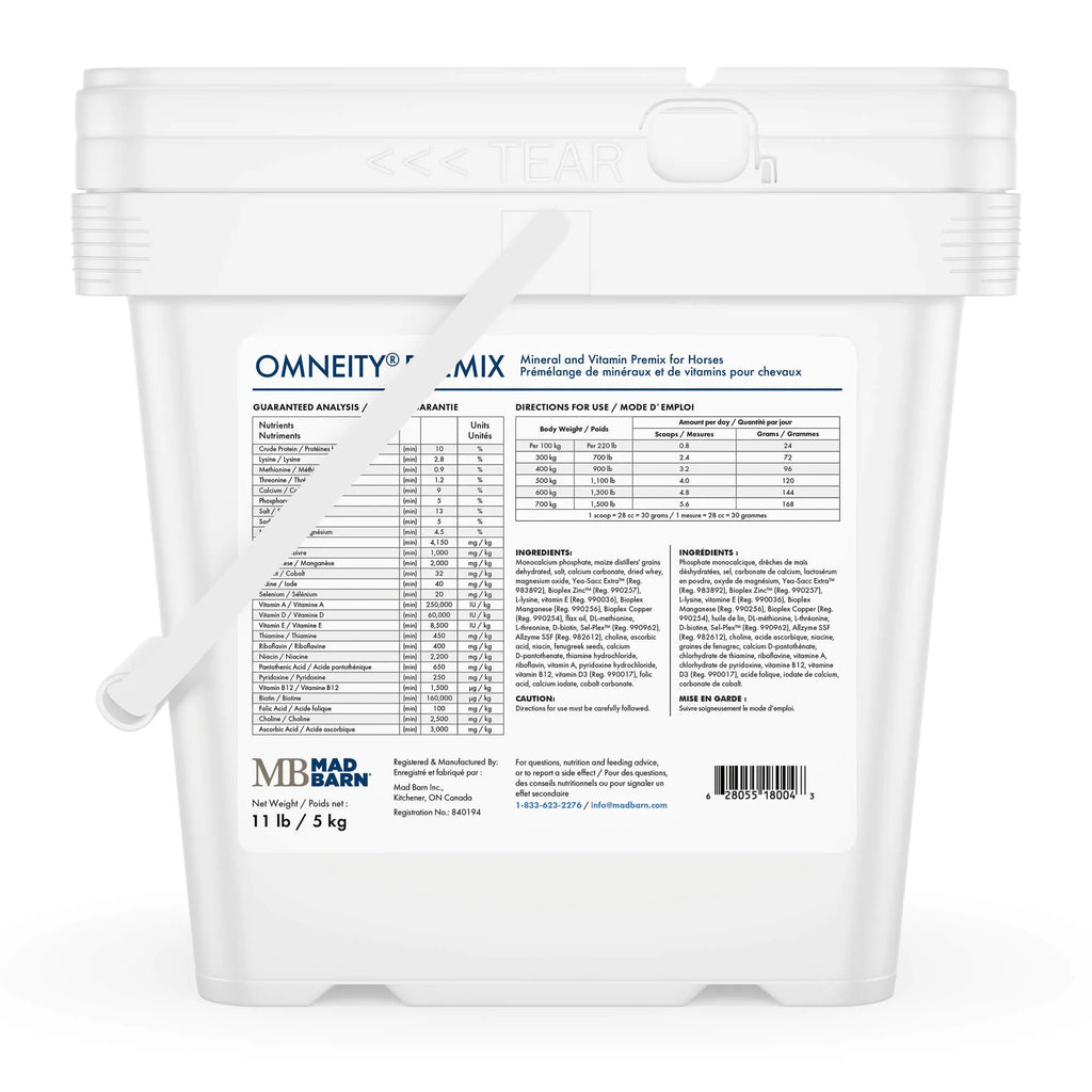Supplément équin Omneity® Premix 5kg de Madbarn, soins vitaminés et minéraux pour chevaux, vue du dos de l'emballage.
